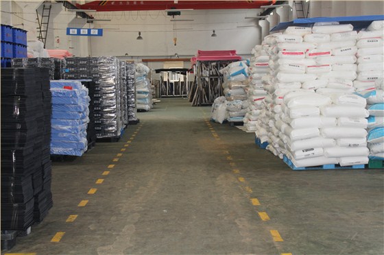 中空板廠家倉庫 中空板廠家倉庫