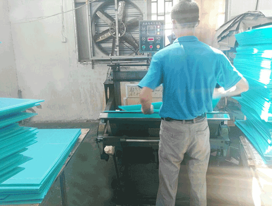 中空板周轉箱-成型圖2